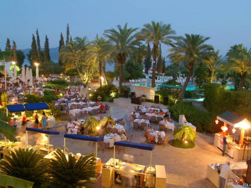 Maritim Hotel Grand Azur  25999