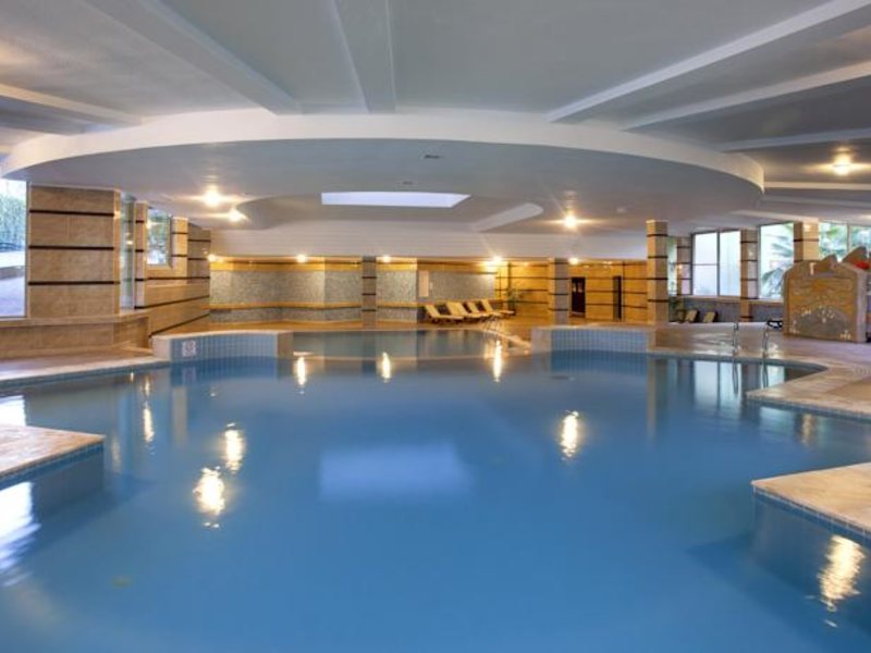 Maritim Pine Beach Resort 94646