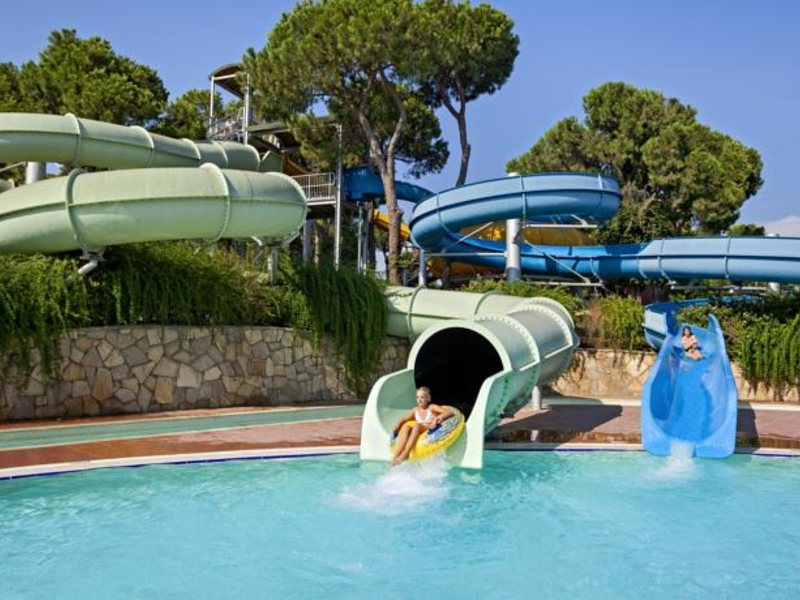 Maritim Pine Beach Resort 94649