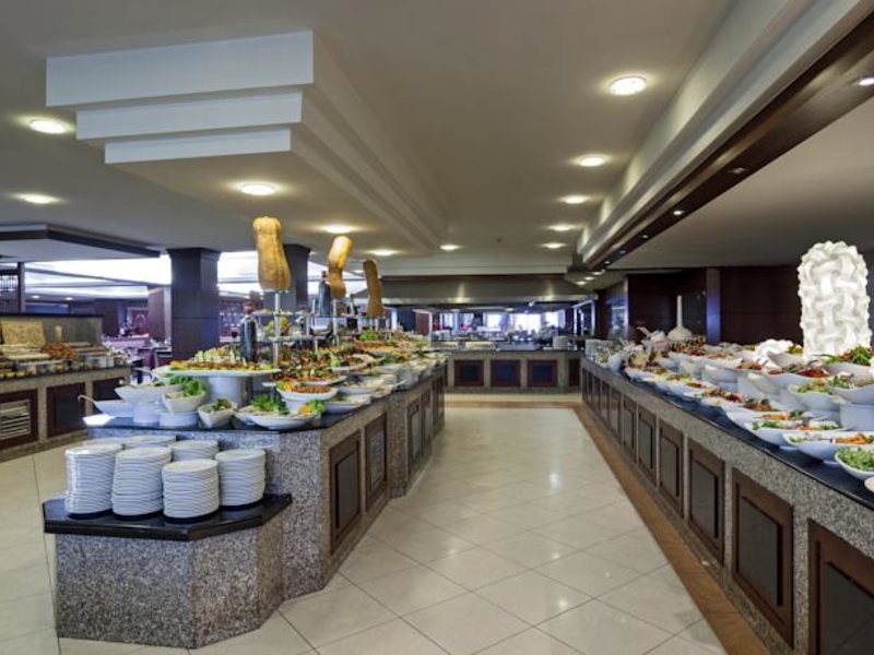 Maritim Pine Beach Resort 94654