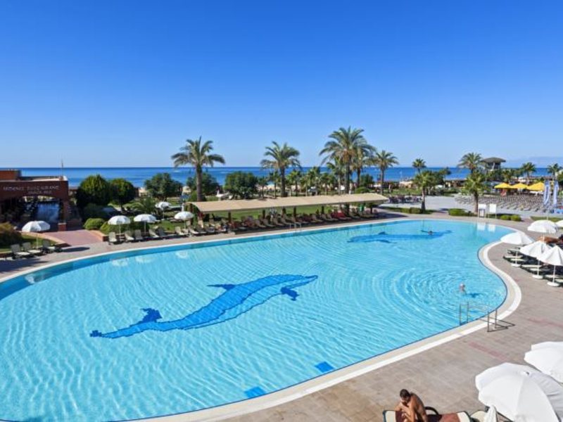 Maritim Pine Beach Resort 94662