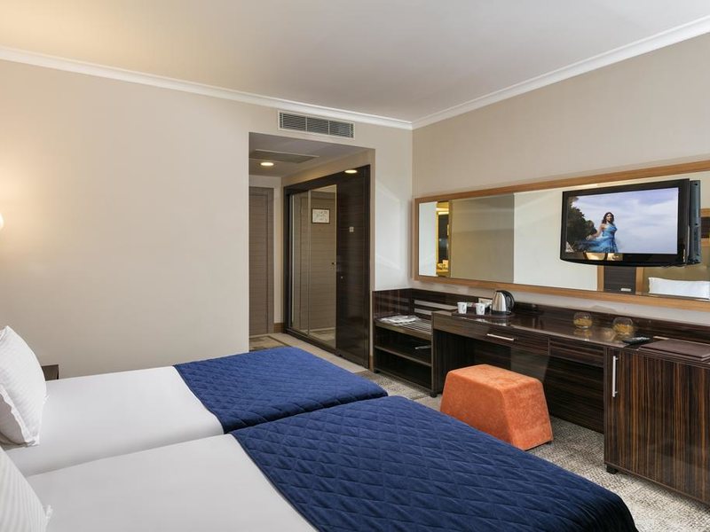 Maritim Pine Beach Resort (ех 296078