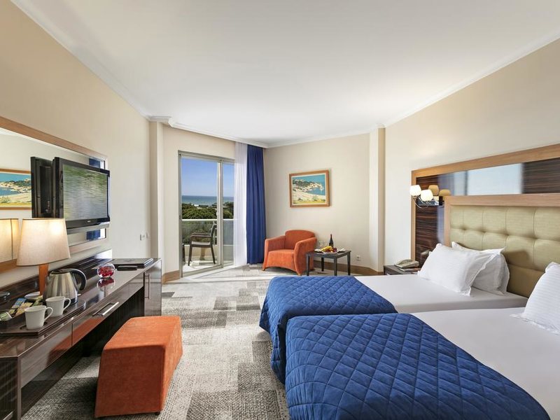 Maritim Pine Beach Resort (ех 296079