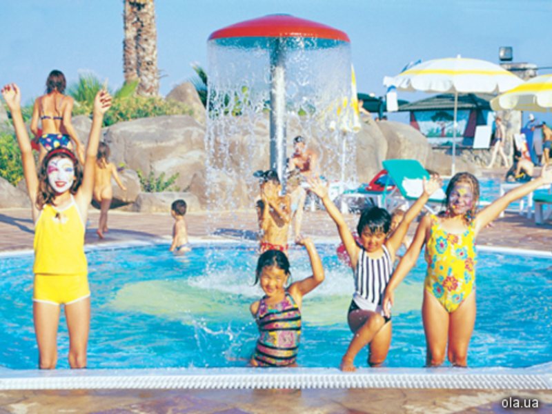 Maritim Pine Beach Resort (ех 4009