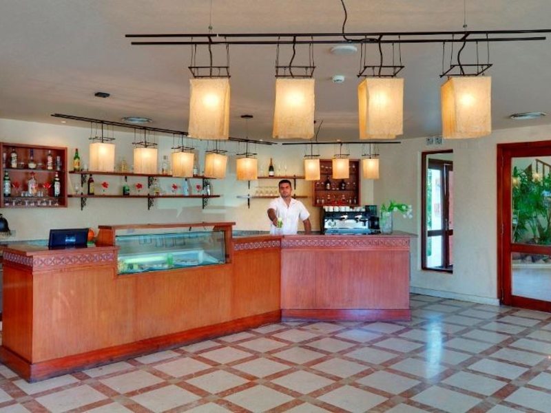 Marmara Hotel & Resort  126027