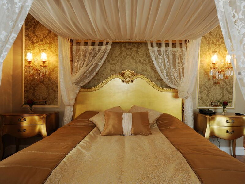 Maroon Bosphorus Hotel 304578