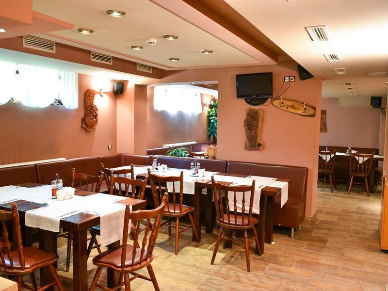 Martin Club Hotel 237237