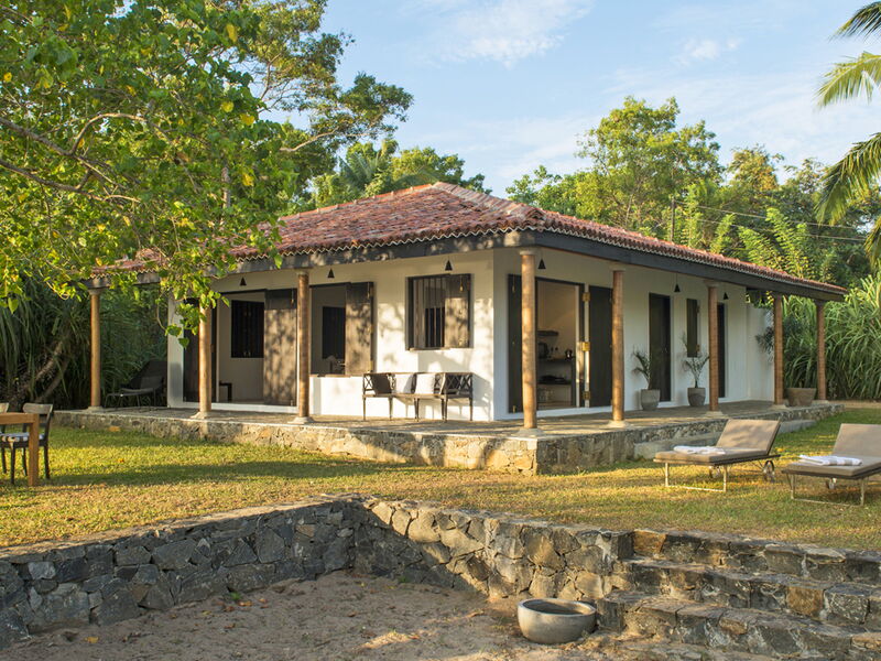 Mawella Beach Resort 106565