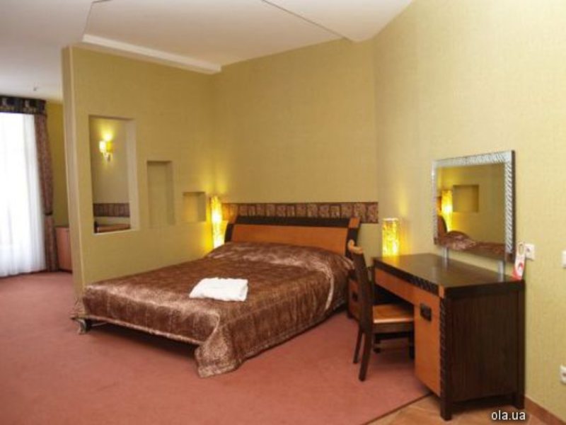 Maxim Marine Yacht Club Hotel 13725