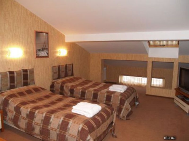 Maxim Marine Yacht Club Hotel 13731