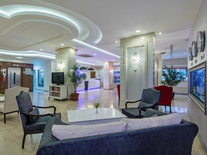 May Flower App Hotel  179900