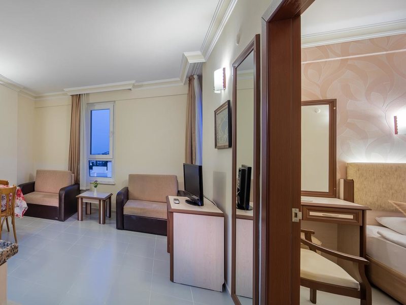 May Flower App Hotel  179913