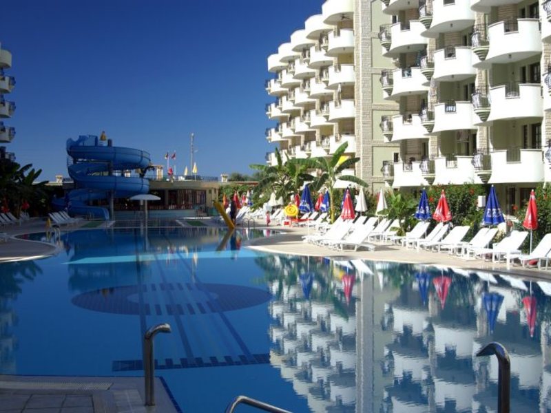 May Garden Club Hotel 34653