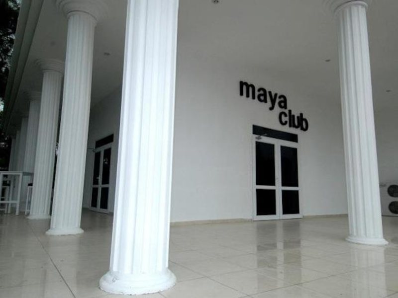 Maya Golf Hotel HV-2 (ex 71316