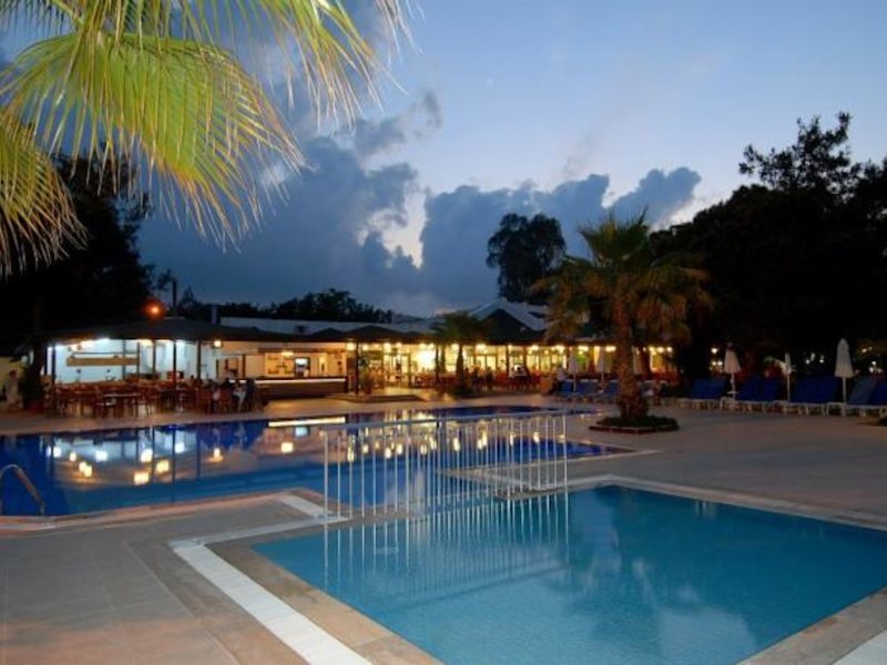 Maya Golf Hotel HV-2 (ex 71318