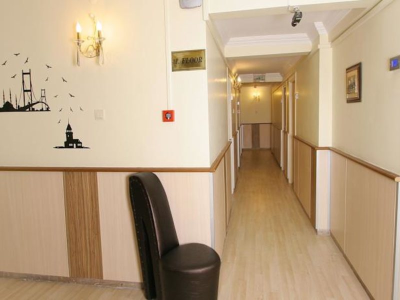 Maya Hotel 94871