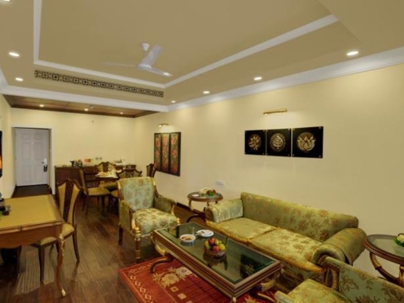 Mayfair Hideway Spa Resort 115869