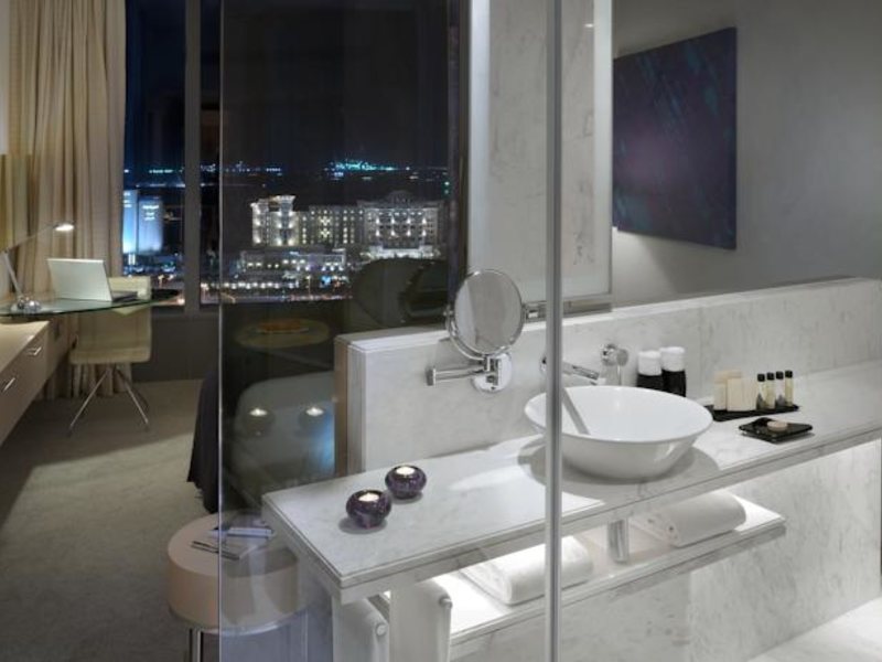 Media One Hotel 57778