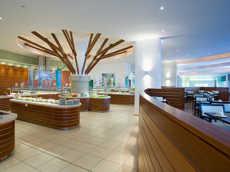 Mediterranean Beach Hotel 206242