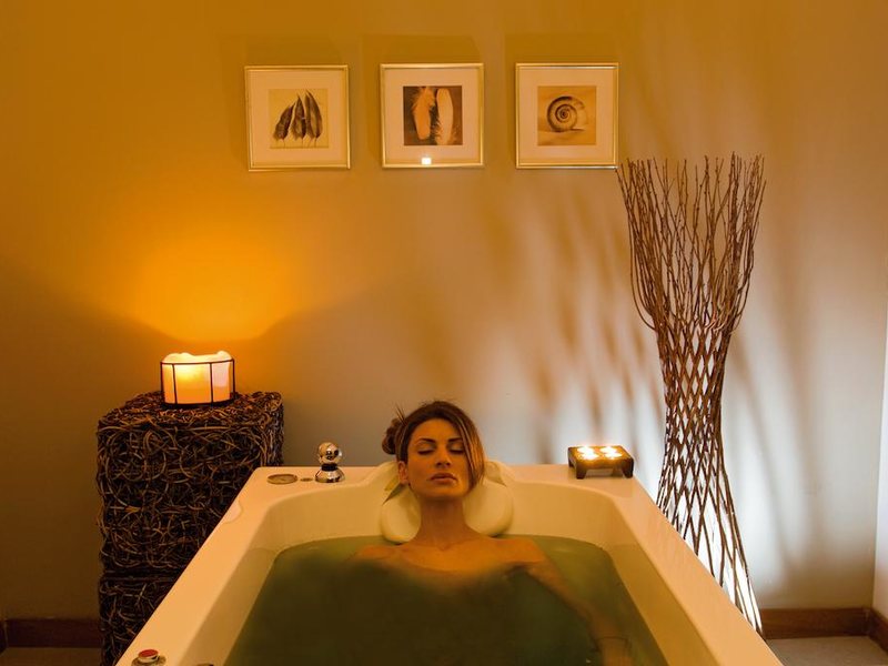 Mediterranean Beach Hotel 206244