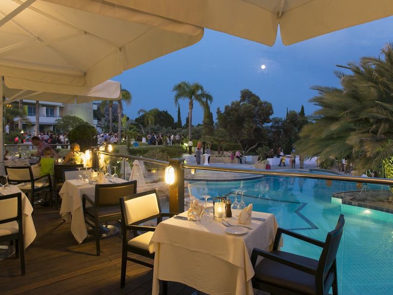 Mediterranean Beach Hotel 206248