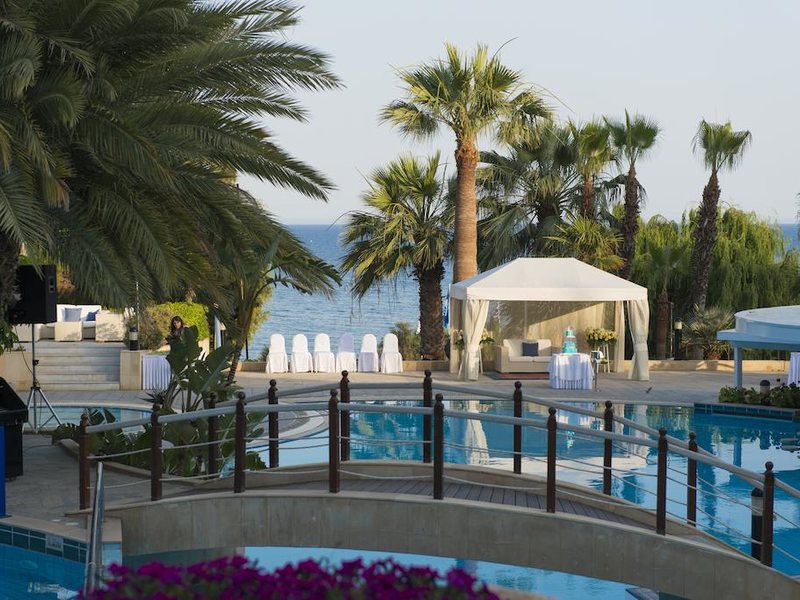 Mediterranean Beach Hotel 206254
