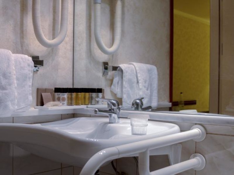 Mediterranean Hotel 101887