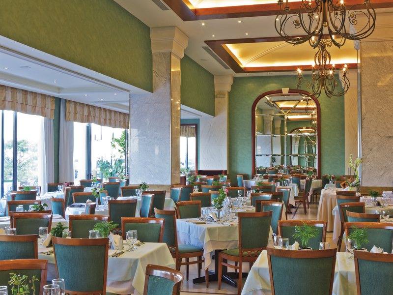 Mediterranean Hotel 101907