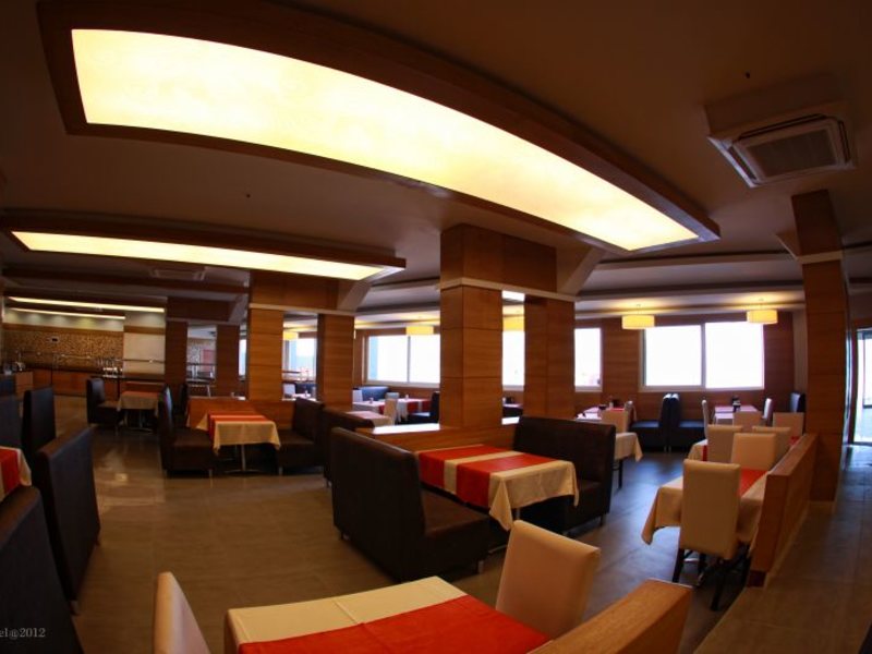 Mehtap Beach Hotel 181012