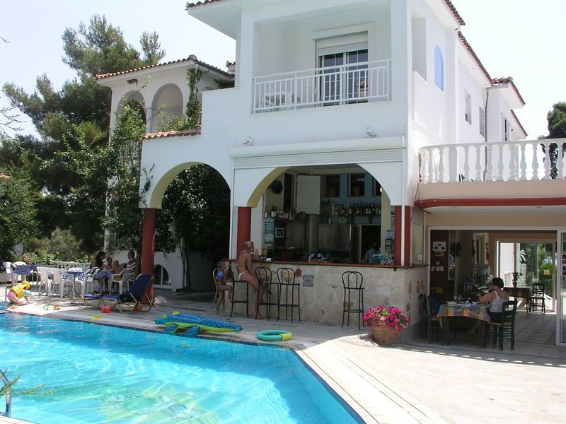 Melissa Gold Coast Hotel (Melissa Hotel) 260405