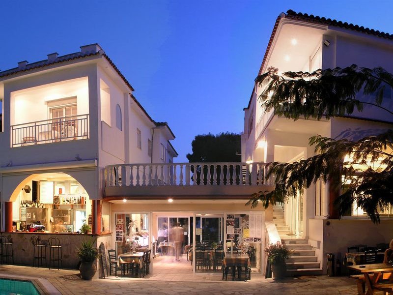 Melissa Gold Coast Hotel (Melissa Hotel) 260406