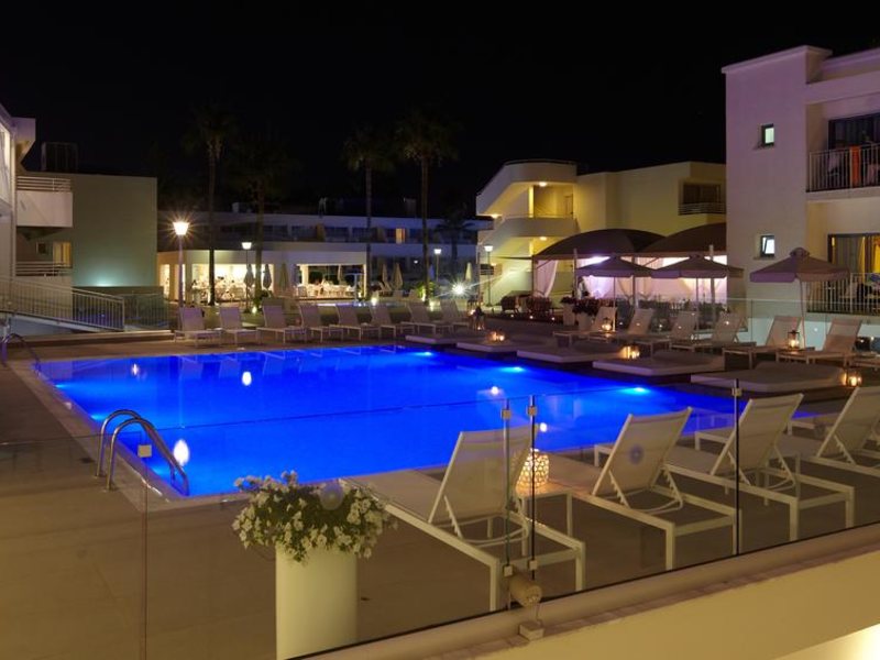 Melpo Antia Luxury Apts and Suites 206282