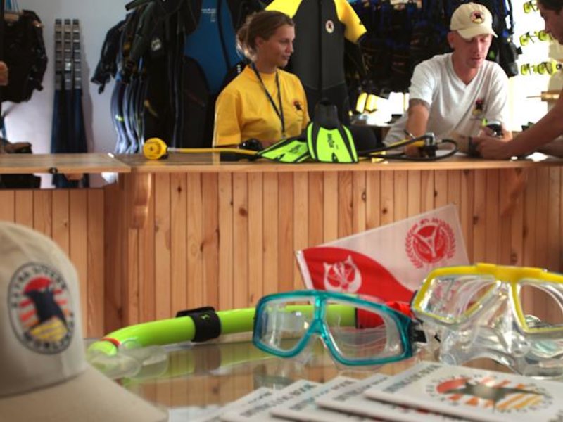 Melton Beach  ( ex 126131