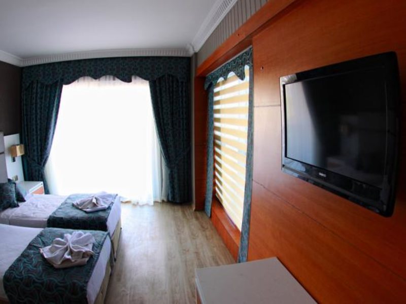 Mentap Beach Hotel 70792