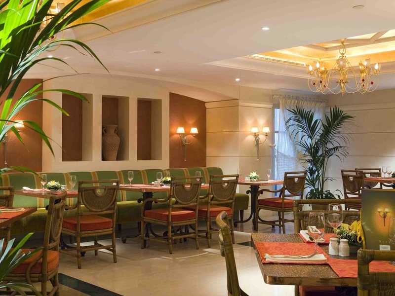 Mercure Abu Dhabi Centre Hotel 191895