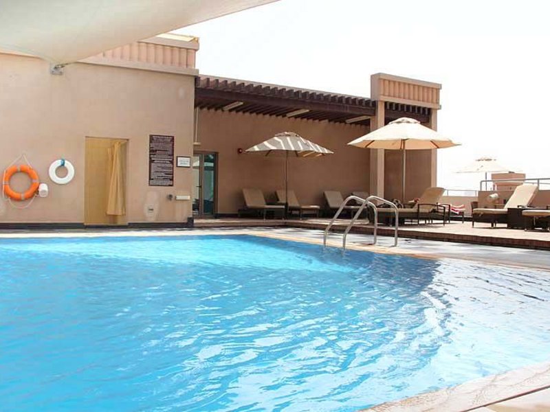 Mercure gold al mina road. Mercure gold hotel al mina road dubai. Mercury hotel дубай. Mercure gold hotel al mina road dubai 4*. гостиница дубай al mina.