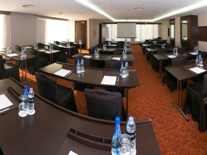 Mercure Hotel Suites & Apartments Barsha Heights (ex 53262