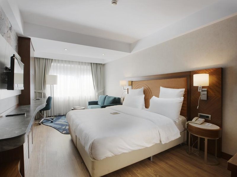 Mercure Istanbul Bakirkoy  (ех 301403