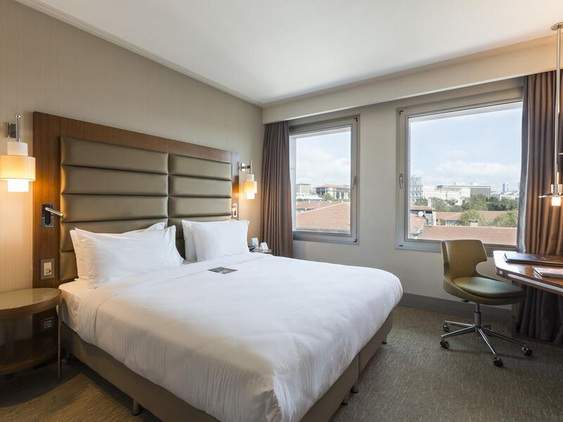 Mercure Istanbul Taksim 272300