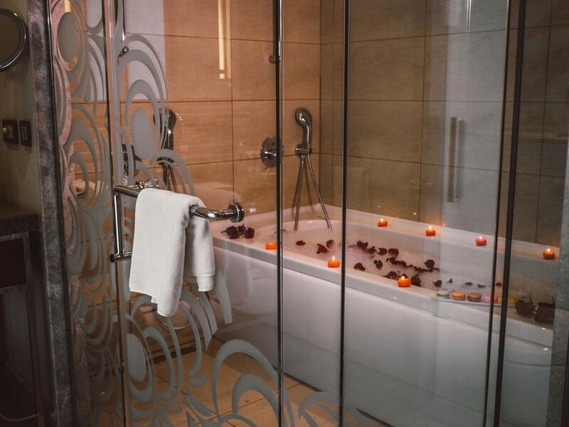 Mercure Istanbul Taksim 295733