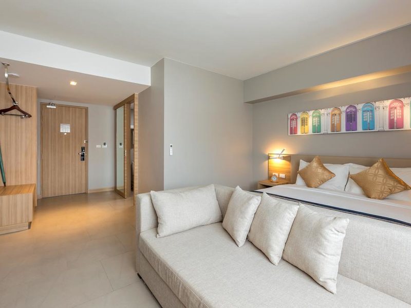 Mercure Phuket Patong Journeyhub (ex 268520
