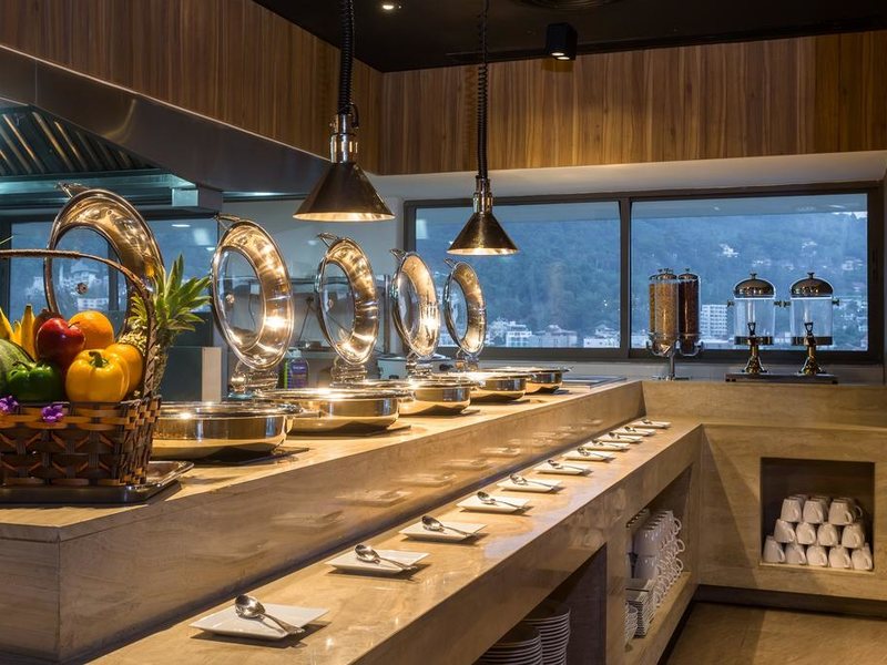 Mercure Phuket Patong Journeyhub (ex 268524