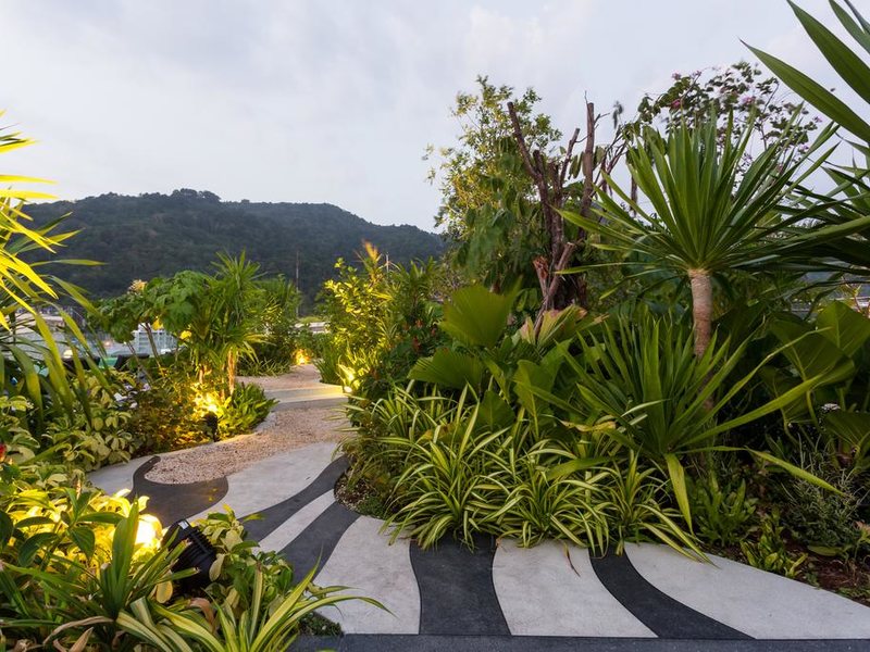 Mercure Phuket Patong Journeyhub (ex 268526