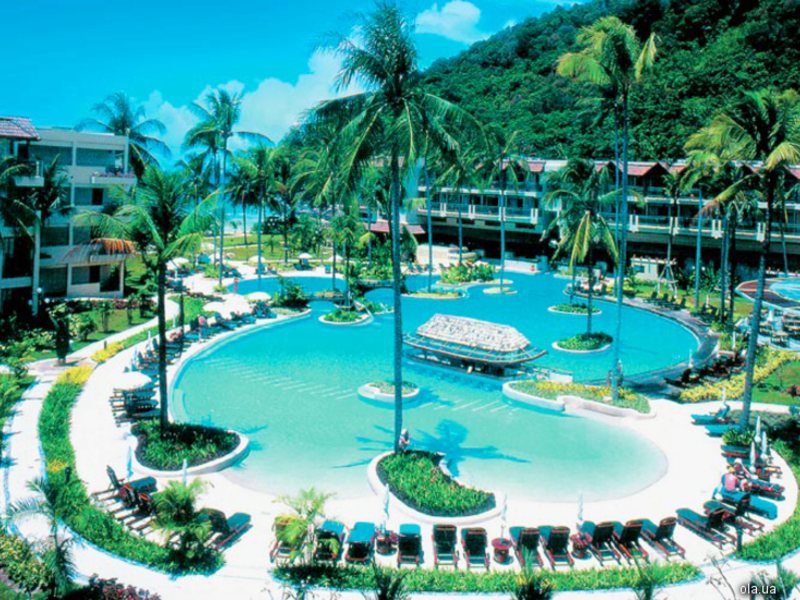 Merlin Beach Resort 4025