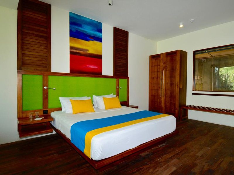 Mermaid Hotel  108053