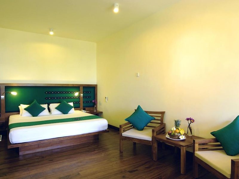 Mermaid Hotel  108057