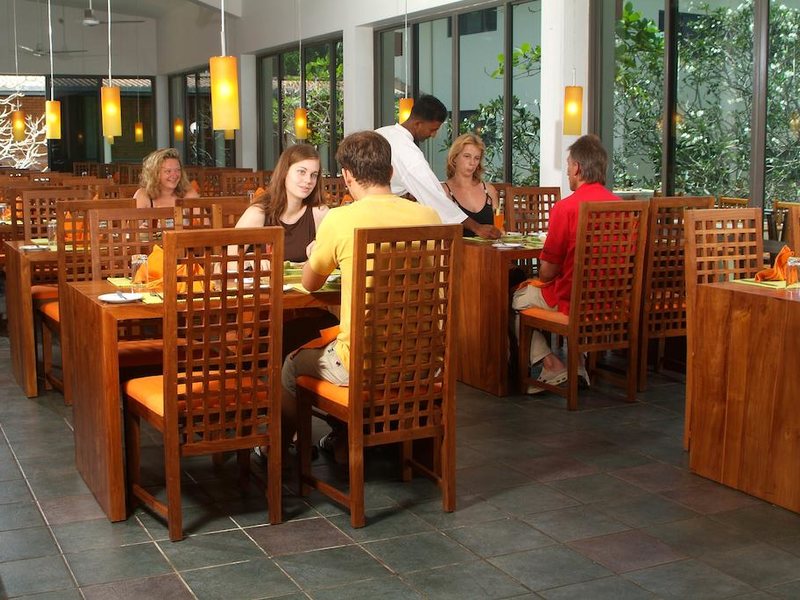 Mermaid Hotel  108063