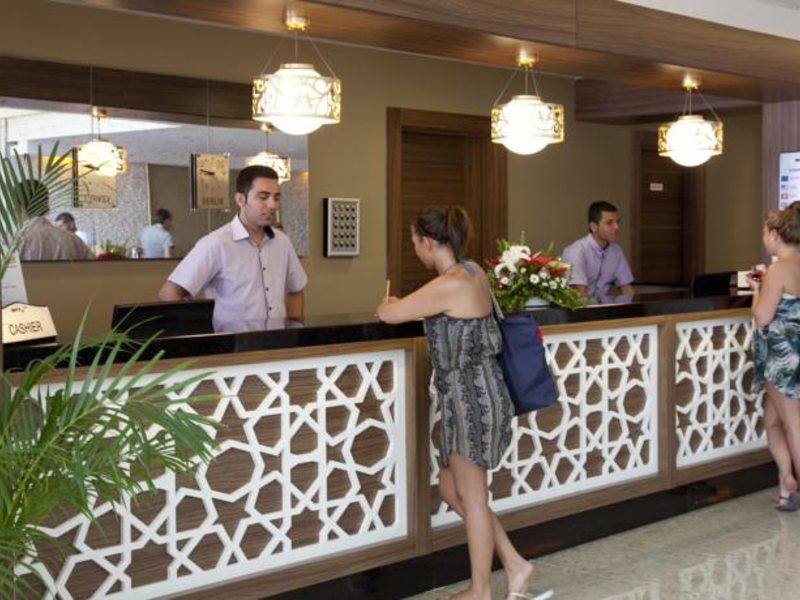 Merve Sun Hotel & Spa 65756