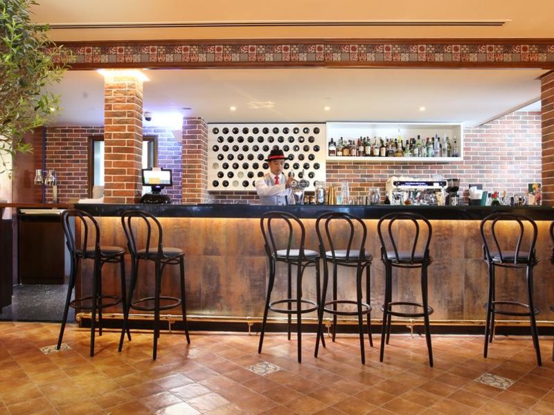 Metropolitan Hotel Dubai 192584