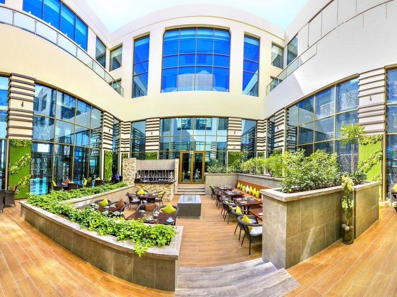 Metropolitan Hotel Dubai 192589